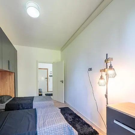 Apartamento Silki By Interhome Porto Valtravaglia